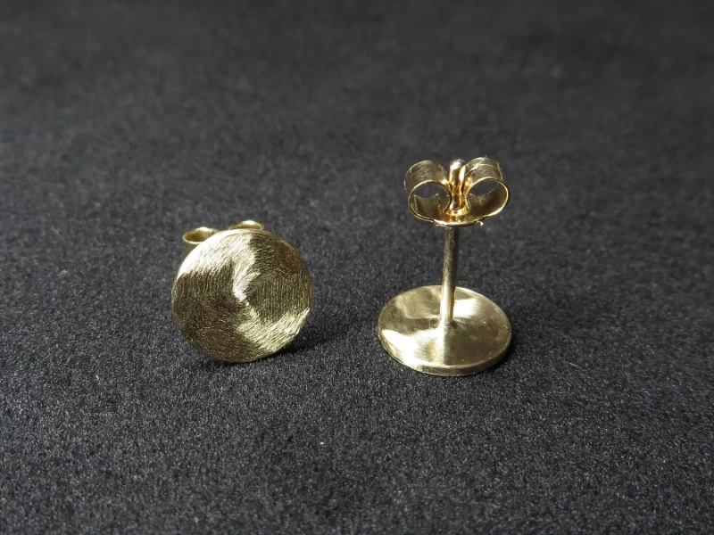 Goldohrstecker Scheibe