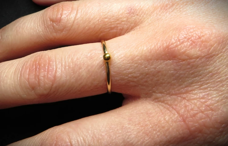 Goldring 750 mit Kugel
