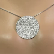 Kettenanhänger Silber gehämmert