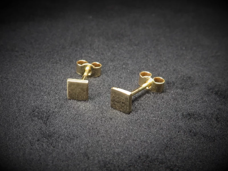 Ohrstecker Gold Quadrat