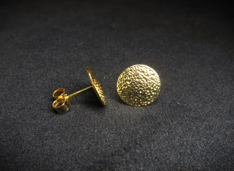 Ohrstecker aus Gold
