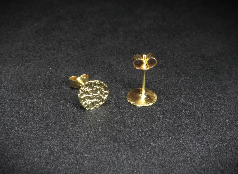 Ohrstecker gold gehämmert