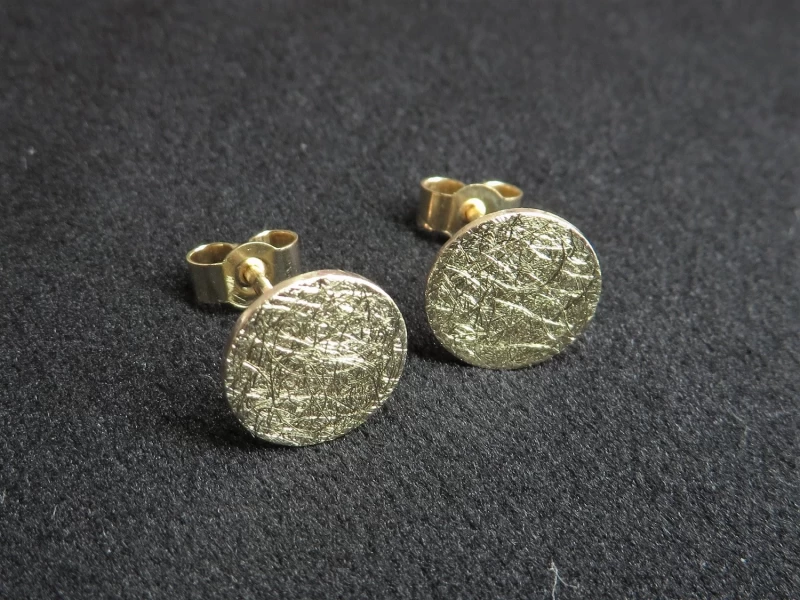Ohrstecker gold rund flach